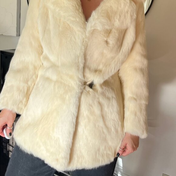 Genuine white/cream rabbit fur coat - Picture 12 of 15